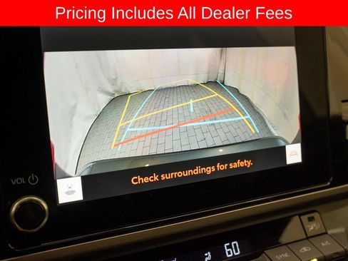 Used 2025 Toyota Camry SE w/ Convenience Package FWD image 13
