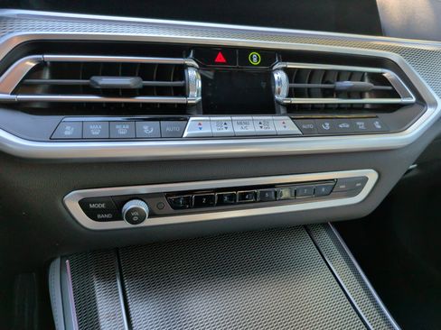 Certified 2023 BMW X5 xDrive40i w/ M Sport Package image 18