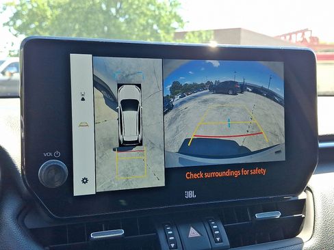 Used 2024 Toyota RAV4 Limited image 24