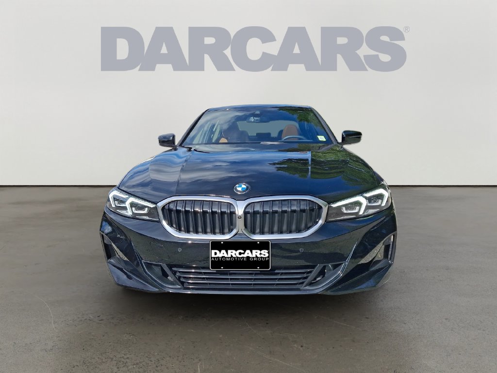 Used 2025 BMW 330i xDrive Sedan w/ Premium Package AWD/4WD image 2