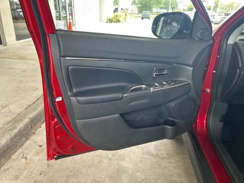 New 2025 Mitsubishi Outlander Sport SE image 31