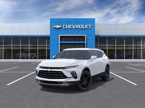 New 2026 Chevrolet Blazer LT w/ Convenience Package FWD image 8