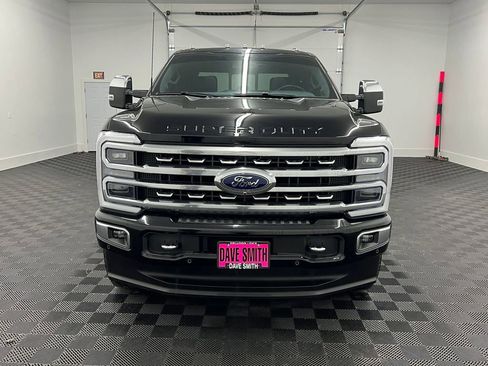 Used 2024 Ford F350 Platinum image 5