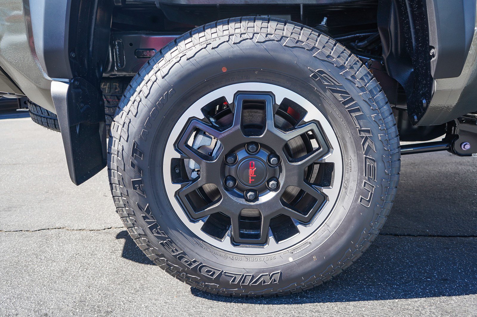 New 2026 Toyota Tacoma TRD Off-Road AWD/4WD image 9
