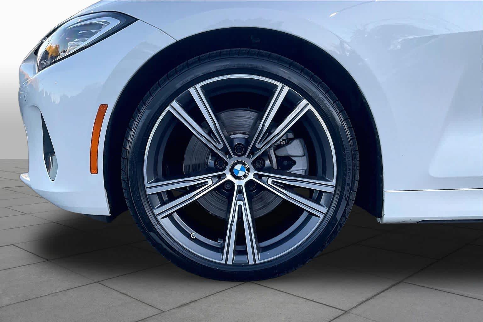Used 2024 BMW 430i xDrive Convertible w/ Premium Package AWD/4WD image 10