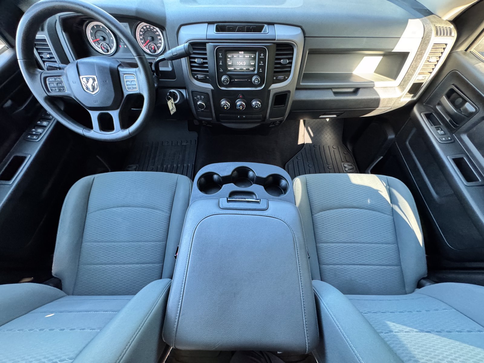 Used 2015 RAM 1500 Express AWD/4WD image 2