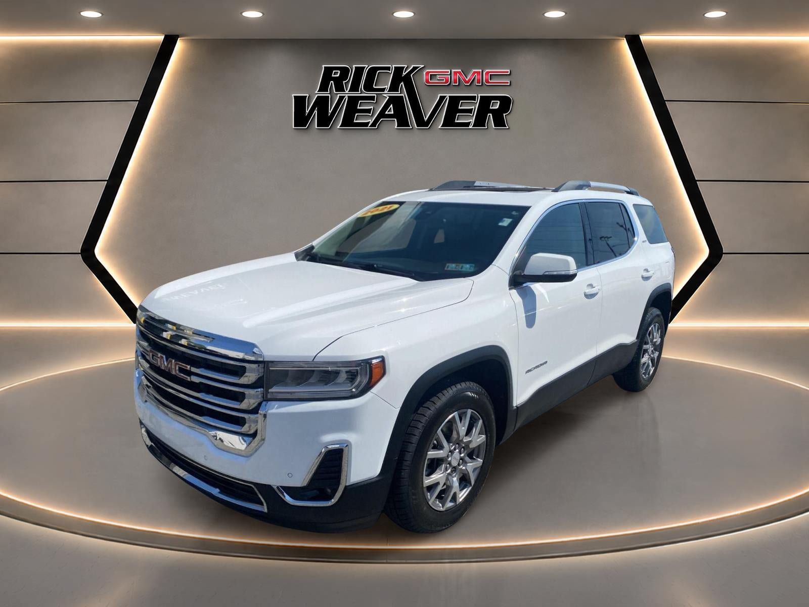 Used 2021 GMC Acadia SLT w/ Trailering Package AWD/4WD image 2