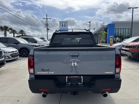 Certified 2023 Honda Ridgeline Sport image 6
