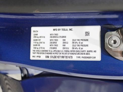 Used 2024 Tesla Model 3 Performance AWD/4WD image 39