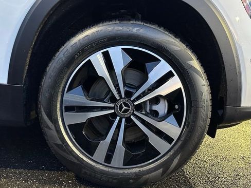 New 2026 Mercedes-Benz GLB 250 4MATIC image 11