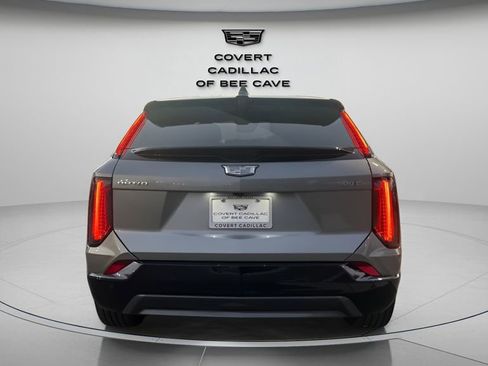 Certified 2025 Cadillac Optiq Sport 2 w/ LPO, Floor Liner Package image 8