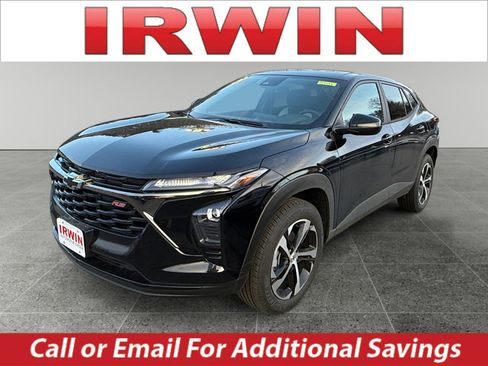 New 2026 Chevrolet Trax RS image 1