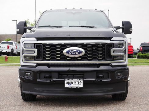 Used 2026 Ford F350 Platinum AWD/4WD image 9