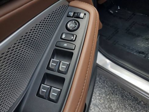 Certified 2024 Acura MDX FWD w/ Technology Package image 20