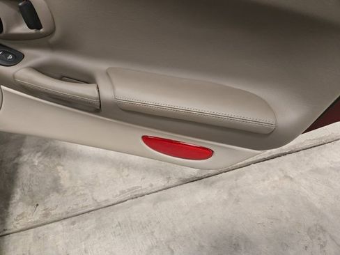 Used 2003 Chevrolet Corvette Convertible w/ Preferred Equipment Group1 image 26