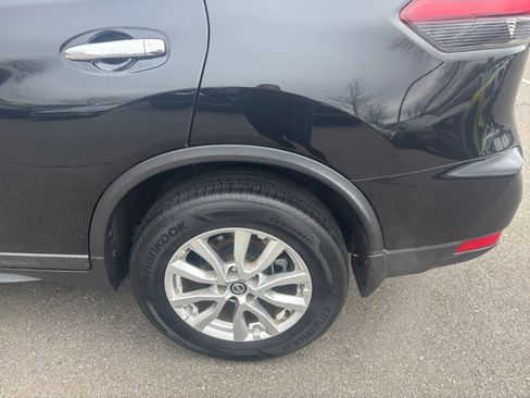 Used 2020 Nissan Rogue S w/ Special Edition Package image 26