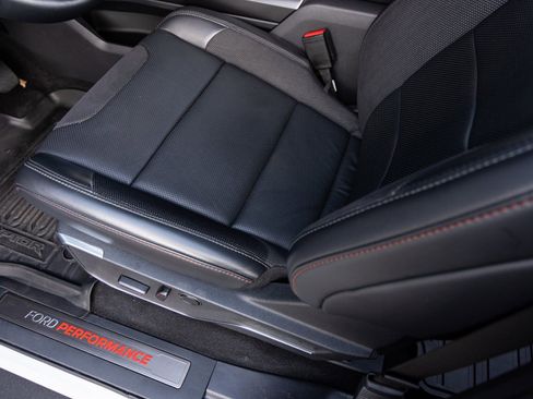 Used 2025 Ford F150 Raptor image 19