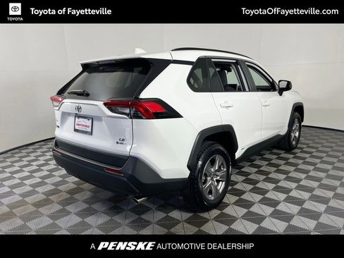 Certified 2025 Toyota RAV4 LE AWD/4WD image 14
