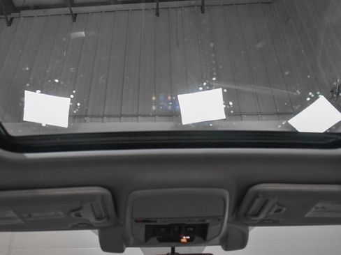 Used 2020 Subaru Forester Premium image 18