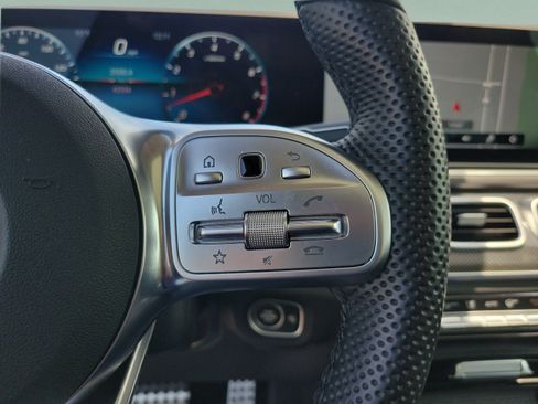 Certified 2023 Mercedes-Benz GLS 580 4MATIC image 25