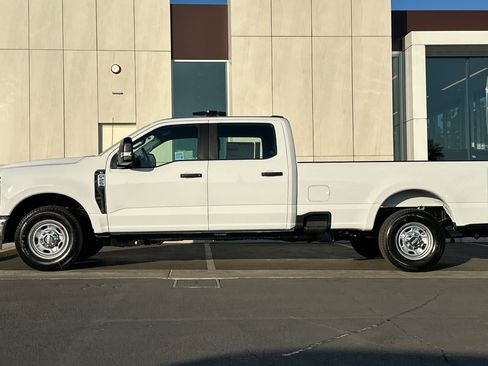 New 2026 Ford F250 XL w/ XL Chrome Package image 6