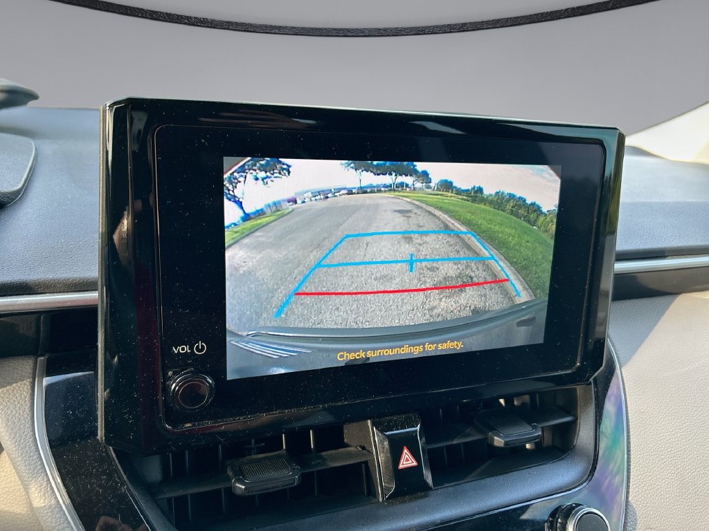 Used 2024 Toyota Corolla LE FWD image 22