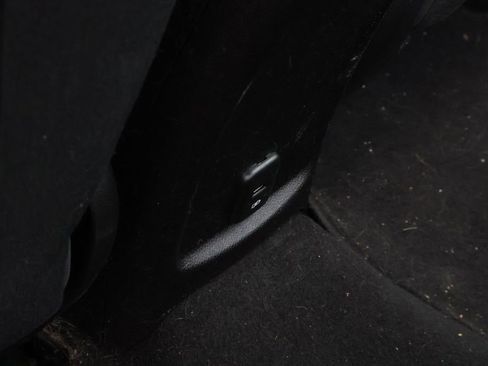 Used 2017 Chevrolet Cruze LT image 31