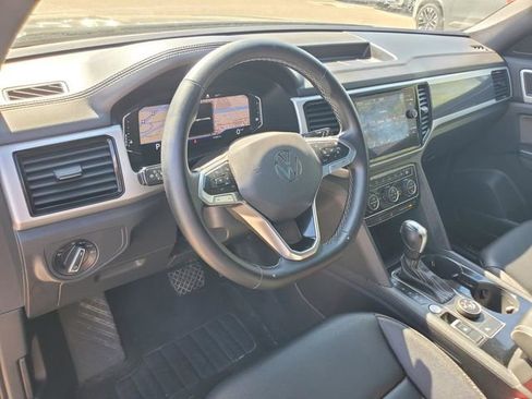 Used 2021 Volkswagen Atlas Cross Sport SEL AWD/4WD image 17