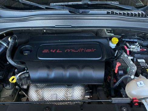 Used 2020 Jeep Renegade Sport image 12