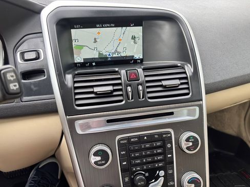 Used 2015 Volvo XC60 T5 image 27