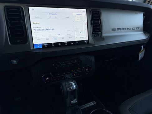 New 2025 Ford Bronco Outer Banks image 46