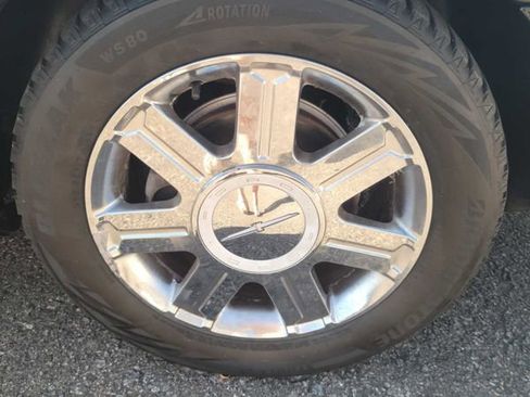 Used 2005 Ford Thunderbird image 8