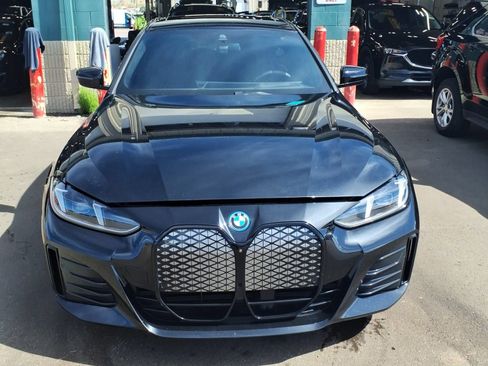 Used 2025 BMW i4 xDrive40i w/ M Sport Package AWD/4WD image 2
