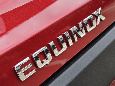 New 2026 Chevrolet Equinox LT FWD image 14