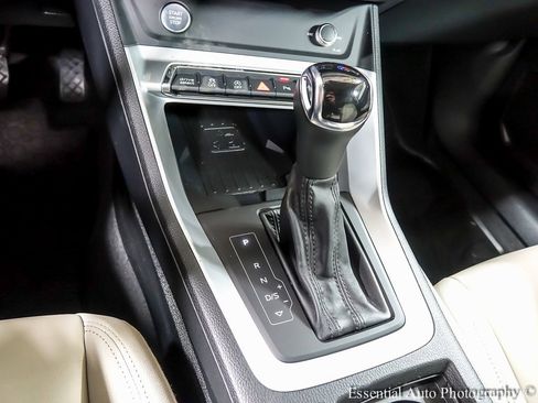 Used 2020 Audi Q3 2.0T Premium Plus w/ Premium Plus Package image 19