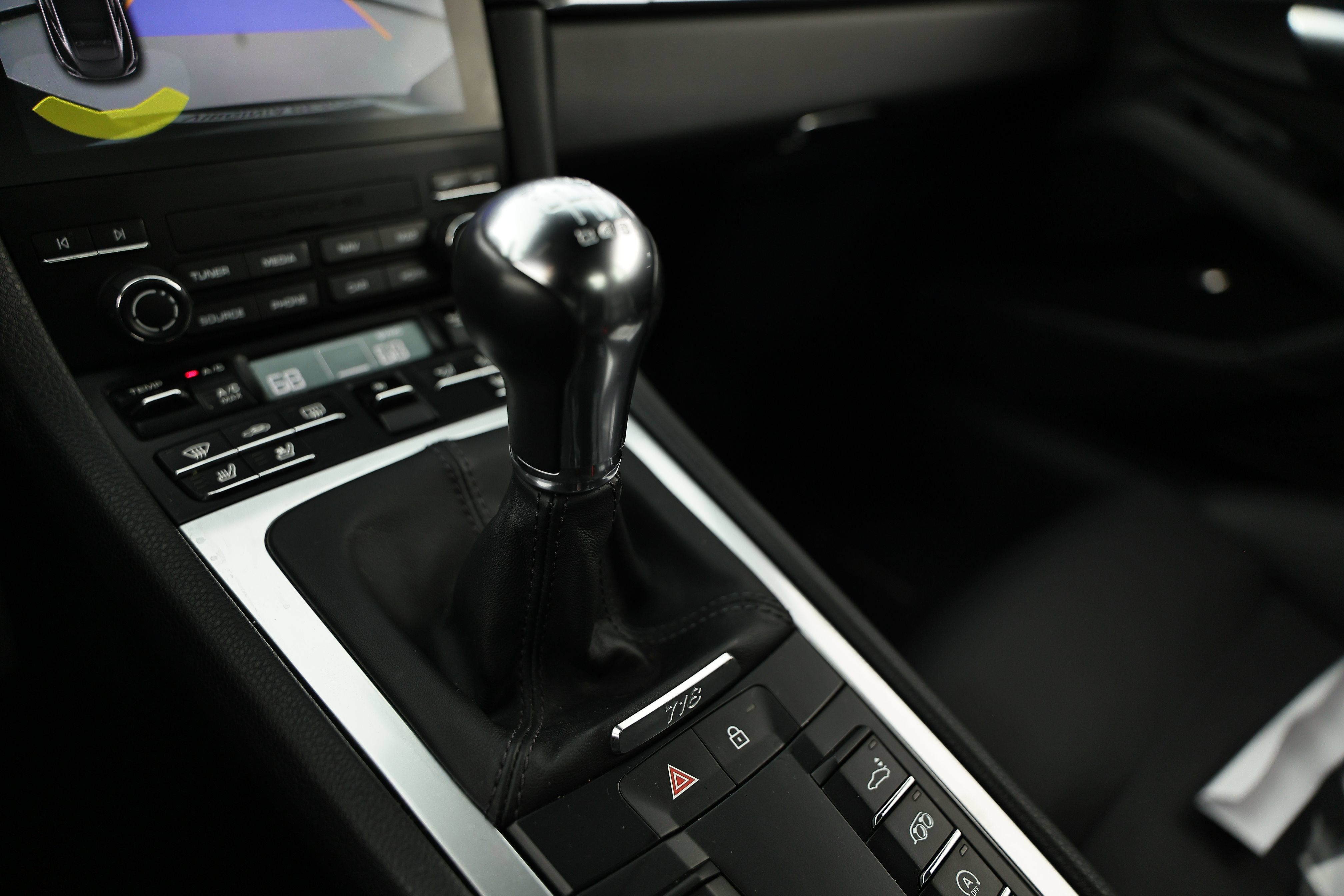 Certified 2024 Porsche 718 Cayman S RWD image 41