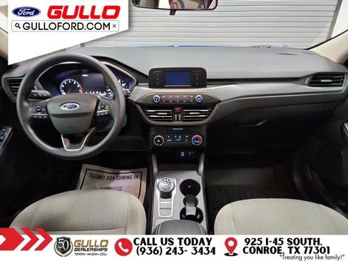 Used 2020 Ford Escape S image 11