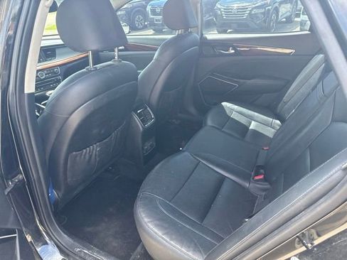 Used 2017 Kia Cadenza Premium w/ Luxury Package FWD image 23