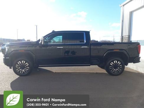 Used 2024 GMC Sierra 3500 Denali Ultimate image 6