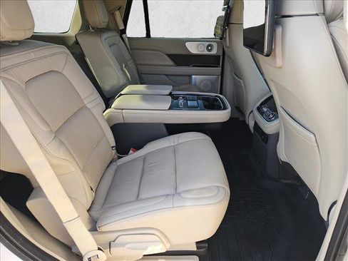 Used 2019 Lincoln Navigator Reserve w/ Cargo Package image 23