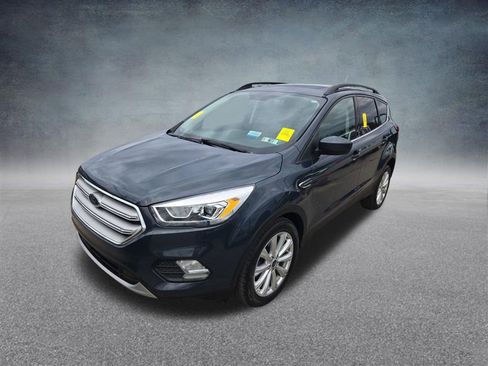 Used 2019 Ford Escape SEL image 35