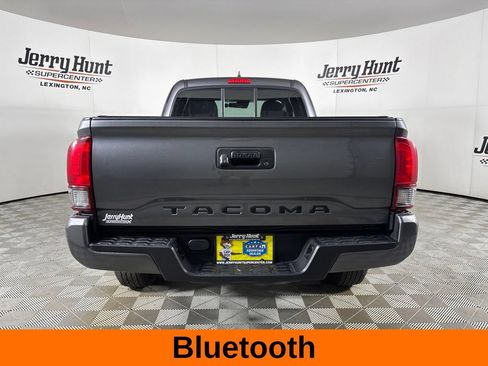 Used 2019 Toyota Tacoma SR w/ SX Package RWD image 7