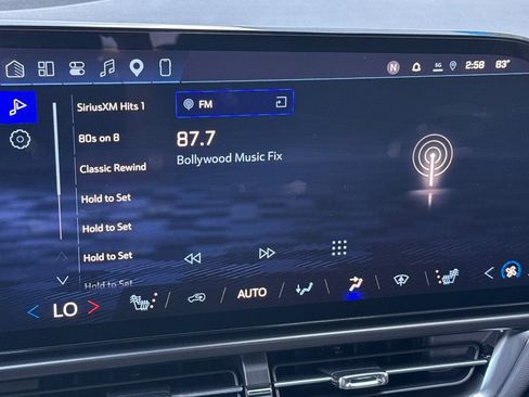 Used 2026 Chevrolet Equinox EV LT w/ Comfort Package image 26