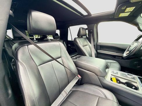 Used 2021 Ford Expedition Max XLT AWD/4WD image 29