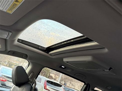 Used 2023 Honda Odyssey Touring image 14