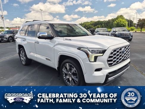 Used 2024 Toyota Sequoia Capstone AWD/4WD image 1