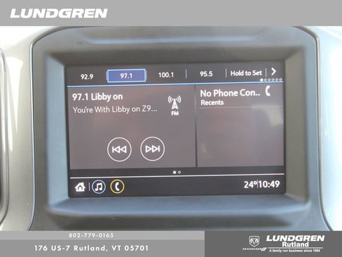 Used 2020 GMC Sierra 1500 4x4 Crew Cab w/ Convenience Package image 24