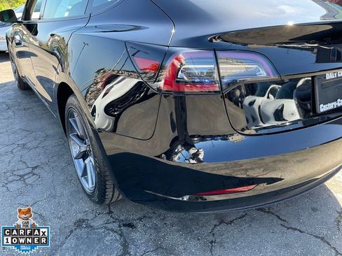 Used 2023 Tesla Model 3 Standard Range image 87