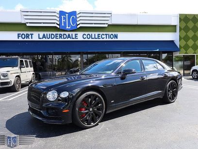 Used 2022 Bentley Flying Spur V8