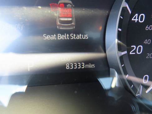 Used 2022 Toyota Highlander XLE image 22